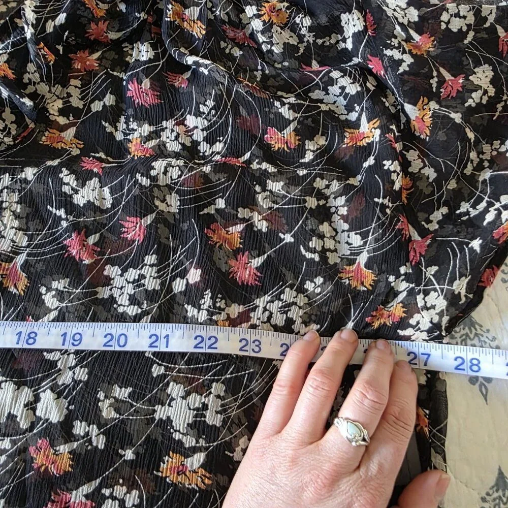 Joie Black Pink Silk Sheer Floral Ruffle Tie Neck Blouse Size M Boho Romantic - Picture 12 of 14